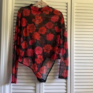 3/$15 NWT boohoo sheer floral bodysuit